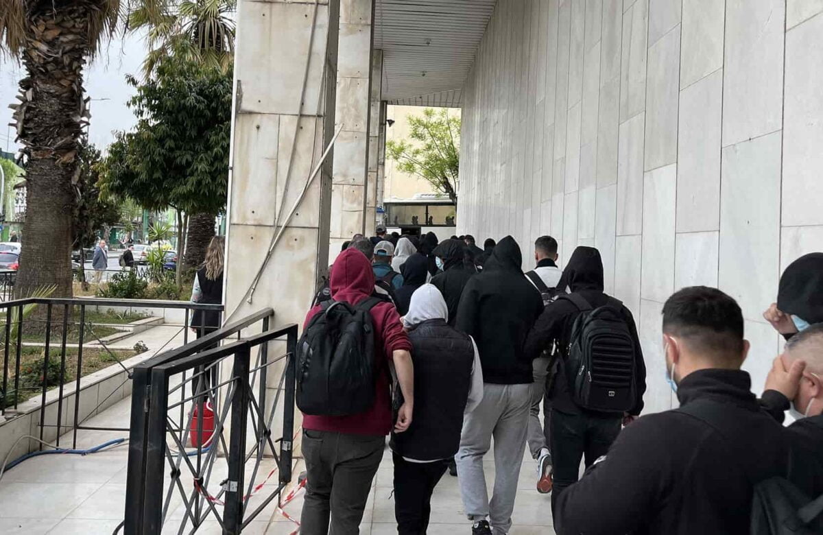 Οπαδική βία: Στον εισαγγελέα οι 67 συλληφθέντες