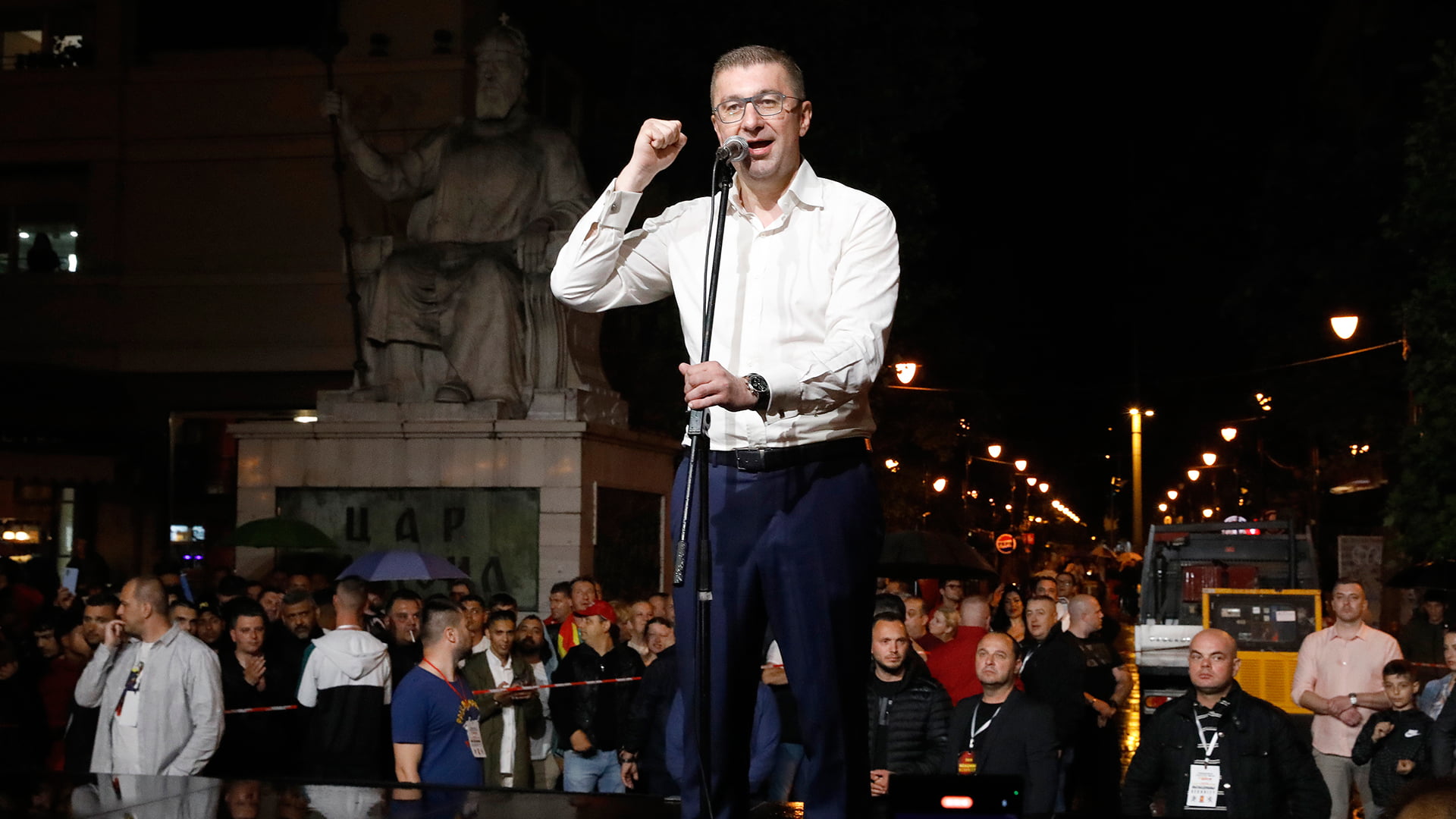 Εμπρηστική ρητορική από τα Σκόπια