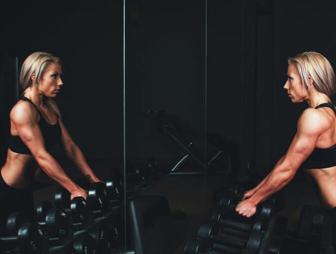 Γυμναζόταν για δεκαετίες αλλά δεν έχανε λίπος μέχρι να κάνει 2 απλές αλλαγές στη διατροφή της – «Τα αποτελέσματα άρχισαν να φαίνονται πολύ γρήγορα»